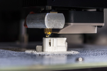 Printing object on an industrial 3D printer