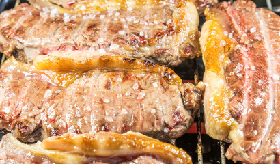 Carne bovina grelhada.