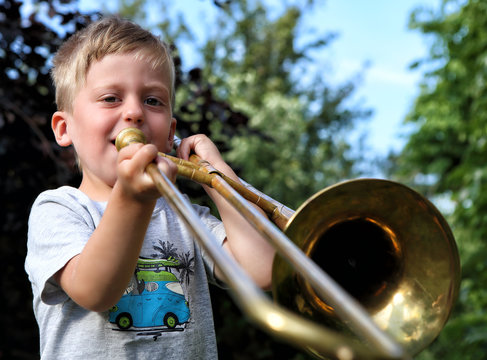Children's trombone 2024