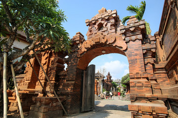 beautiful brick arch in traditional Balinese style