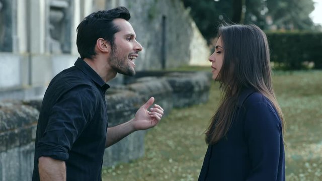 lively discussion of  lovers in the park