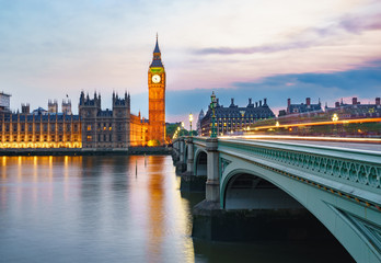 Fototapeta premium Big Ben and Palace of Westminster at dusk - London,UK