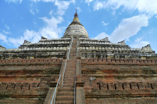 Gawdawpalin Temple at Bagan, Myanmar