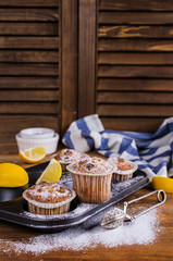 Muffins with raisins