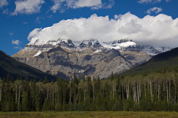 Mount Robson, der höchste Berg der kanadischen Rocky Mountains


