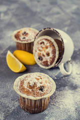 Muffins with raisins