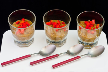 soup of mushrooms and tomato