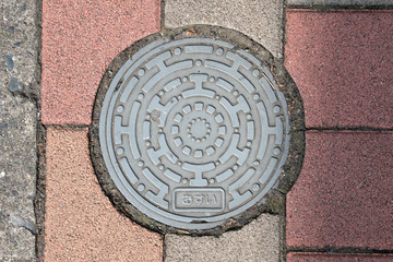 マンホールの蓋