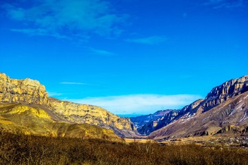 красивый вид на горное ущелье, пейзаж, природа Северного Кавказа