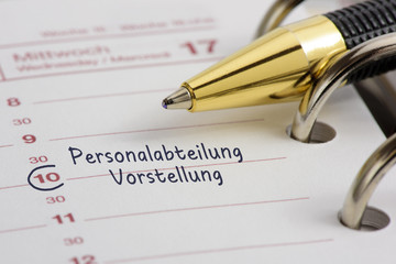 Fototapeta premium Vorstellungsgespräch in der Personalabteilung als Eintrag im Terminkalender
