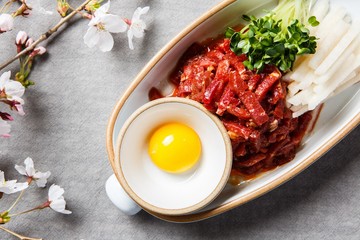 yukhoe, Korean-style raw beef	