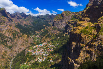 Fototapeta na wymiar Mountains landscape - Madeira Portugal