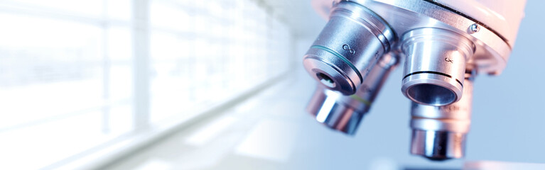 Microscope