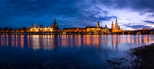 Fototapeta na wymiar Dresden Germany Europe Cityscape Landscape River Bridge Elbe Sunrise Sunset Outdoors Beautiful Tourism Travel