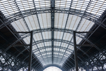 Leipzig Bahnhof Train Station Wireframe Structure Complex Abstract Architecture Ceiling White Cold Open Large Arch