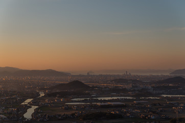 夕景　香川県高松市と三木町の街並み