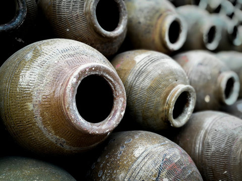 Clay pottery packaing