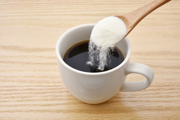 Coffee and collagen powder © Imagepocket