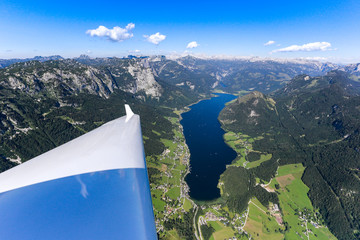 flight over dhe nice grundlsee