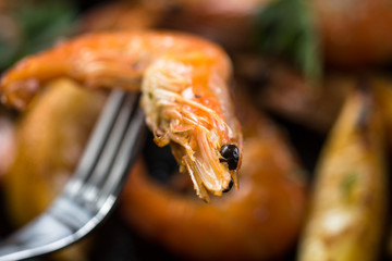 Prawns Shrimps roasted with lemon and garlic