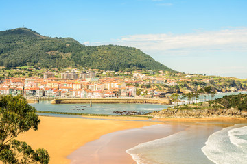 Fototapeta na wymiar panoramic views to Lekeitio Basque fishing village , Spain