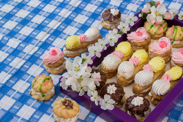 cookies packaging with cherry flowers