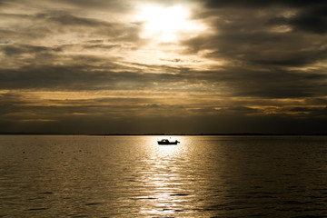 Fototapeta premium Winter watery Sunset