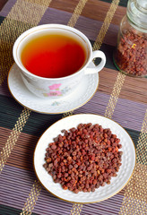 Schisandra chinensis, magnolia berry, five-flavor-fruit,  wu wei zi.