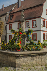 Fototapeta na wymiar Osterbrunnen in Mainbernheim