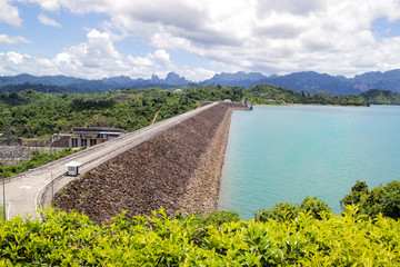 Fototapeta premium Hydroelectric power plant - Ratchaprapha Dam