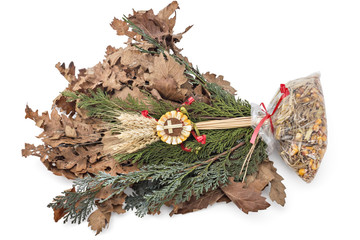 Badnjak - Yule-log, mistletoe, fir branches, wheat, Serbian Christmas - 139121264
