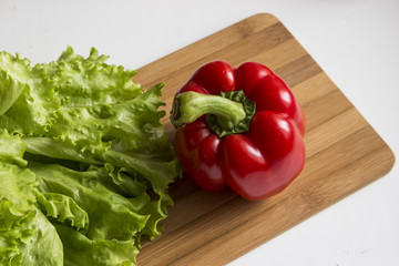 Red pepper and salad