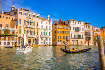 Obraz na płótnie Canvas Panoramic view of famous Grand Canal in Venice, Italy