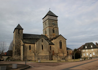 Fototapeta na wymiar Eglise de Chamboulive (Corrèze)