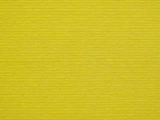 黄色いタイルの壁