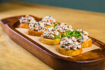  crostini with vegetables