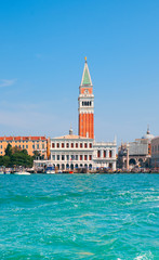 Fototapeta na wymiar Doge's palace and Piazza di San Marco, Venice, Italy