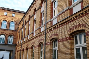 Bâtiment en brique