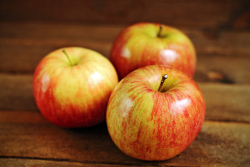 Red Apples