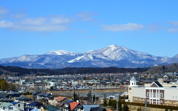 「泉ヶ岳」の写真素材 95件の無料イラスト画像 Adobe Stock