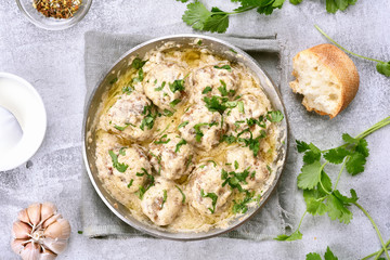 Meatballs with white sauce