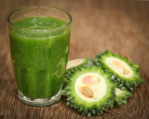 Fototapeta na wymiar Herbal juice of green momodica