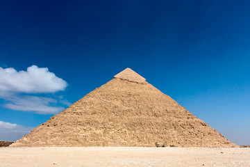 Fototapeta na wymiar The pyramid of Khafre , Cairo