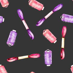 Seamless pattern with watercolor pink and purple spools of thread and floss, hand drawn isolated on a dark background