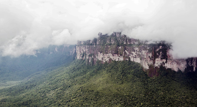 Orographic clouds over of the Anuyan tepui - Venezuela, South America