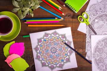 Obraz premium Painted mandala. vacation concept