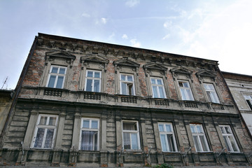 Fototapeta na wymiar Old building architecture in Jewish quarter in Krakow, Poland
