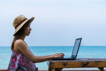 Digital nomad working online