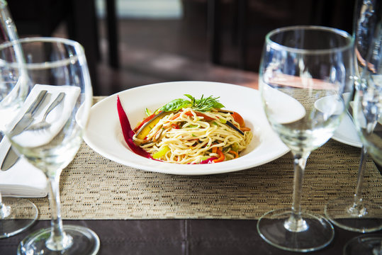 Linguini with vegetables