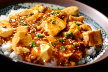 麻婆丼　Mabo tofu souse bowl